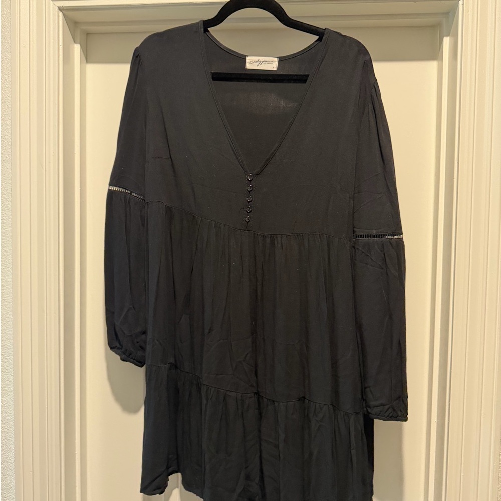 Carly Jean Los Angeles Black Mini Dress